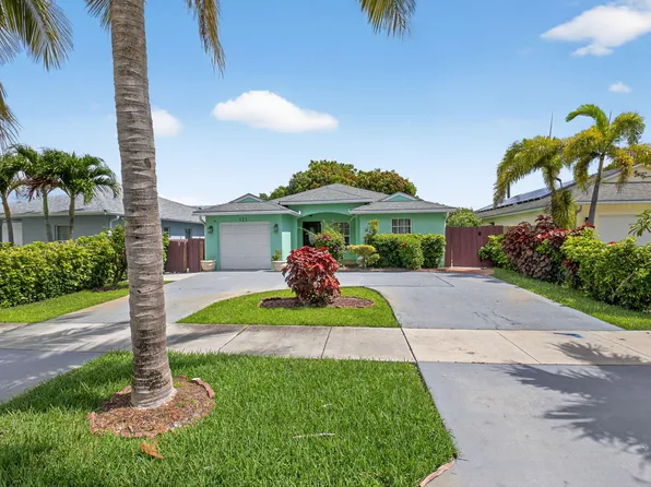 131 SW 1st Avenue, Boynton Beach, FL 33435