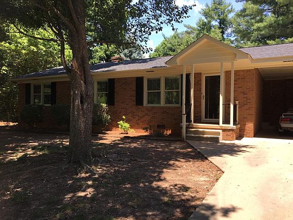 3rd image of 3145 Whitesell Dr