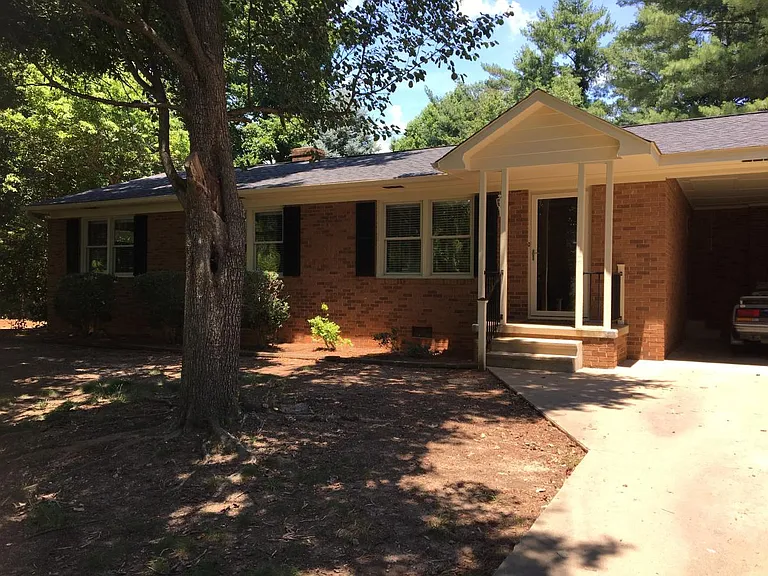 3145 Whitesell Dr — Photo 3