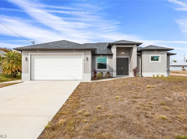 3716 14th St W, Lehigh Acres, FL 33971