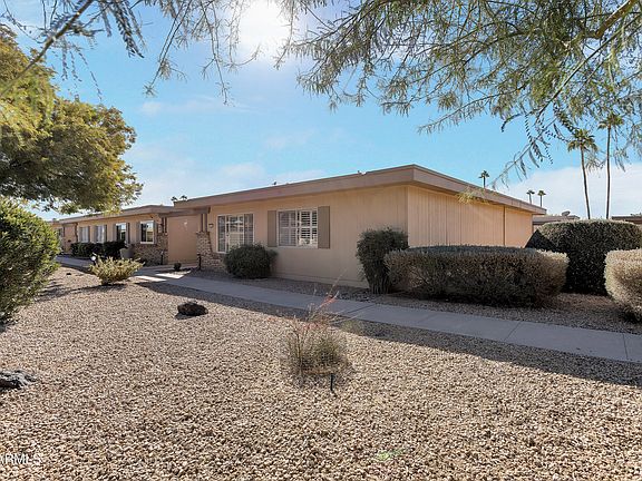 3rd image of 13865 N 111TH Avenue