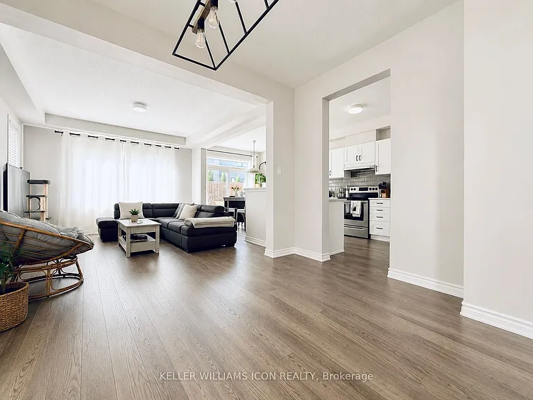 521 Rye Grass Way — Photo 8