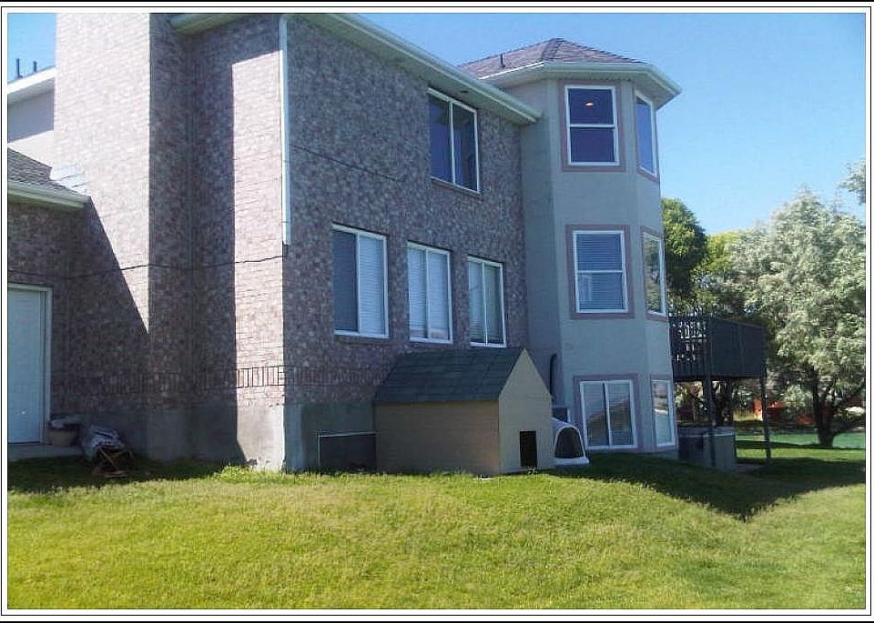 1st image of 186 Lakeview Dr