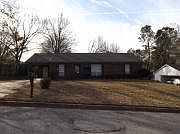 Front view of the home.