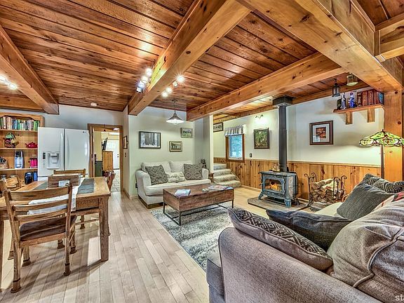 5th image of 1601 Iroquois Cir