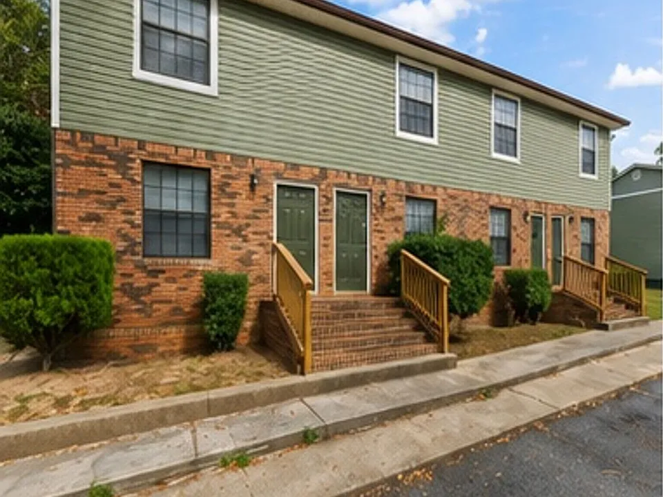 4442 N Olive Branch St #2