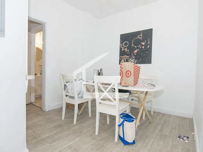 56 Egmont St #1 — Photo 3