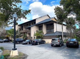 140 SW 96th Ter APT 208, Plantation, FL 33324