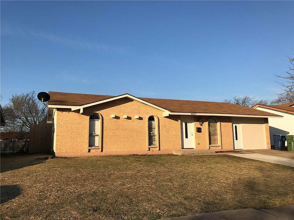 1st image of 3837 Newport Dr