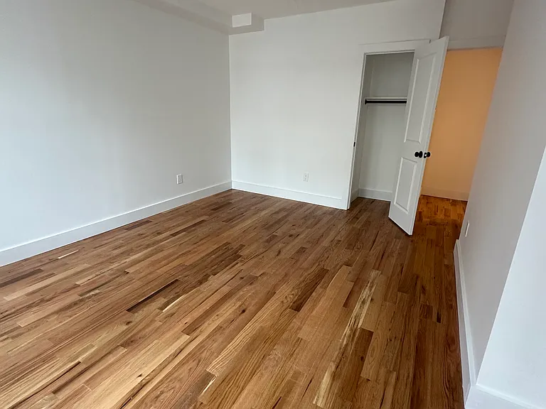 2500 West St #1F — Photo 3