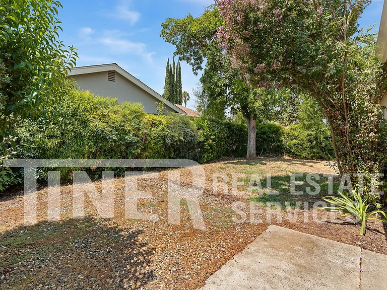 3000 Nikol St — Photo 24
