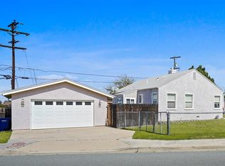 1700 Colfax Dr, Lemon Grove, CA 91945
