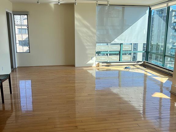 5th image of 1311 Beach Ave #801