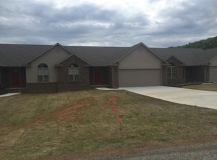 23033 Wolf Valley Rd, Poteau, OK 74953