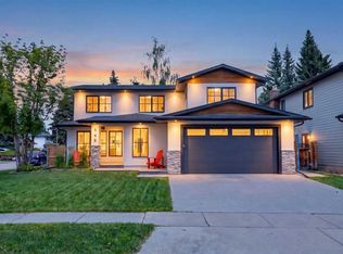 648 N Willingdon Blvd SE, Calgary, AB T2J 2B4