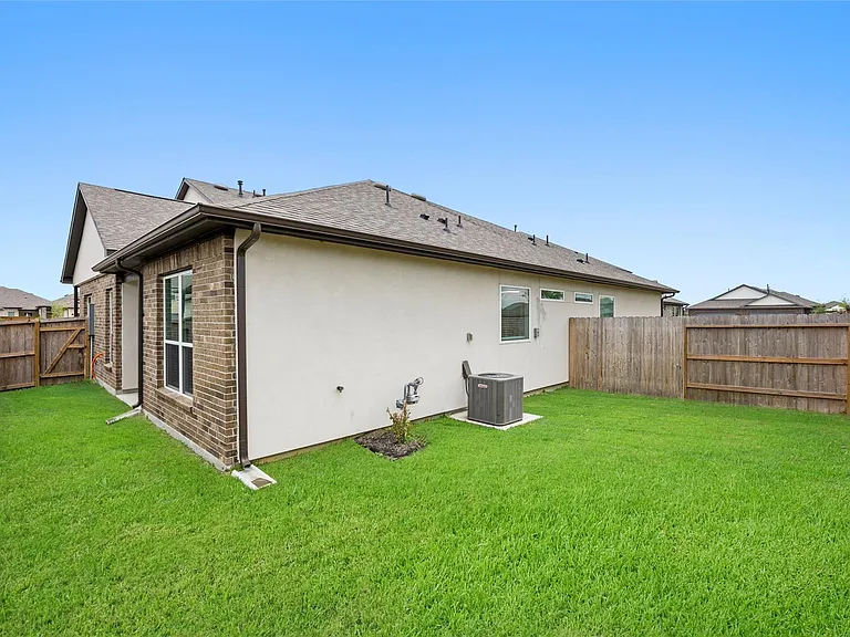 2710 Bronze Vista Dr — Photo 27