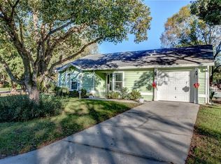 61 Floridana Rd, Debary, FL 32713
