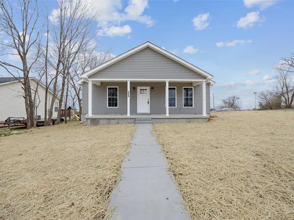 900 Tyler St, Park Hills, MO 63601