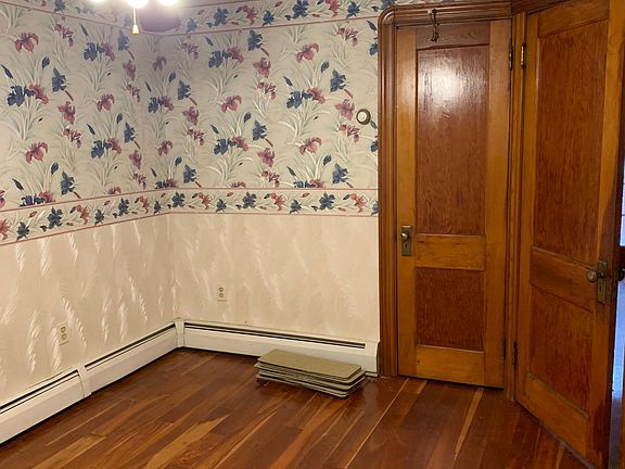 first floor bedroom 2
