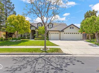 10803 Whitburn St, Bakersfield, CA