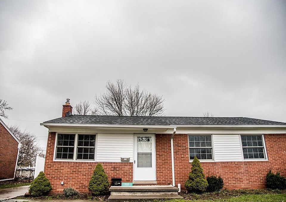 1st image of 732 Fairwood Blvd
