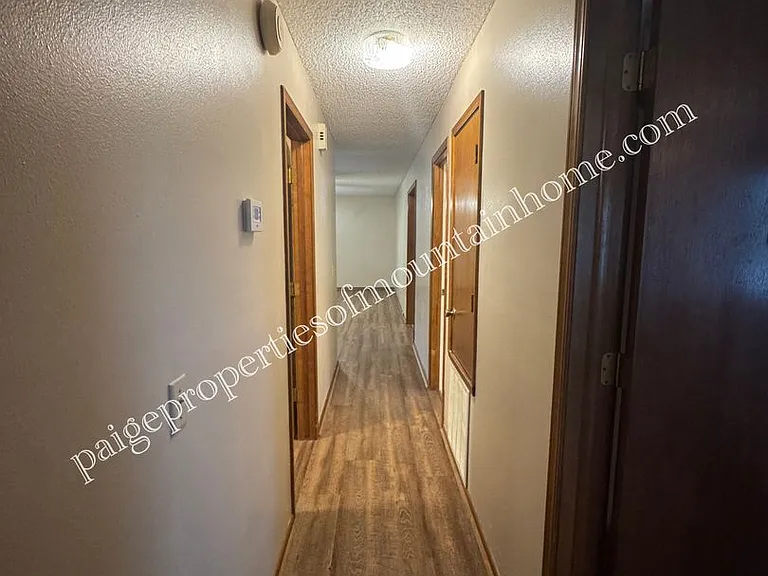 1309 Post Oak Rd — Photo 16