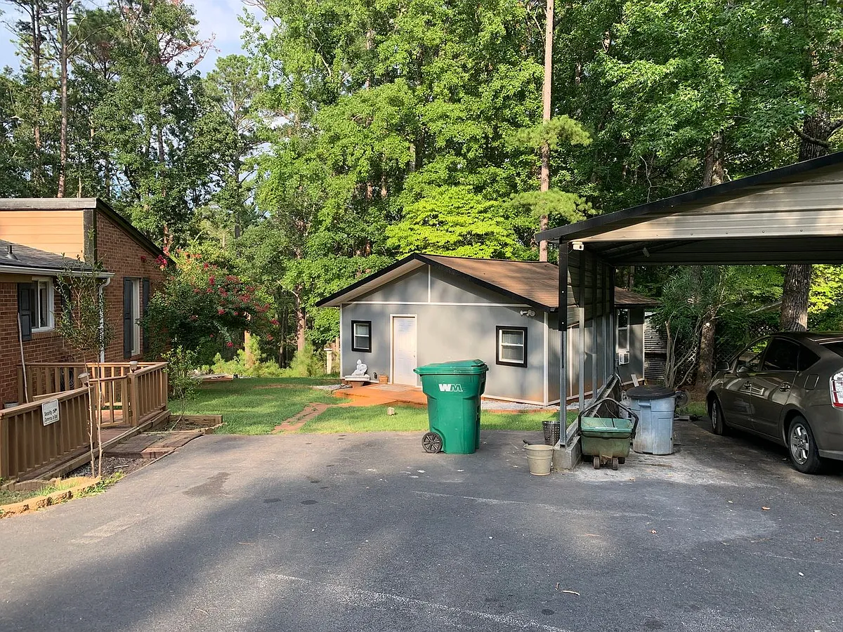 Building Photo - 4107 Vern Sikking Rd