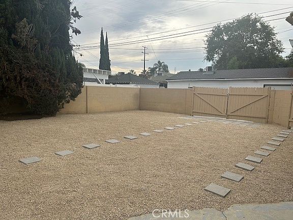 4th image of 17430 Martha St #17430