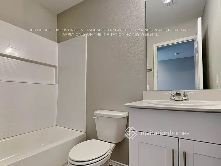 1511 Greyleaf — Photo 20