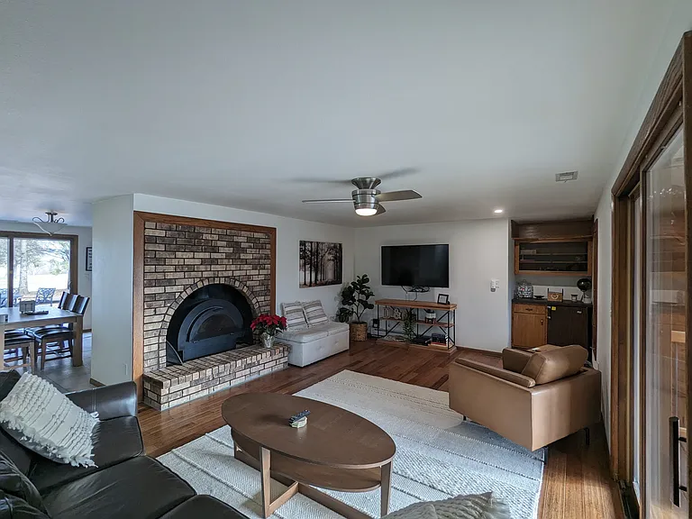Main Living room upstairs