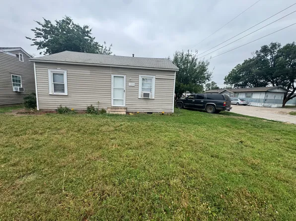 1230 N 12th St, Enid, OK 73701