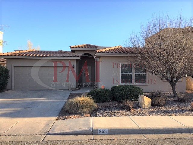 1st image of 955 Flora Vista Dr