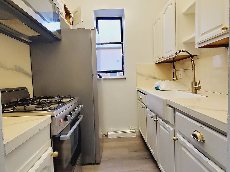 1st image of 117 Wade St APT 4I