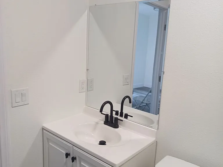 5459 Lemon Ave #C — Photo 2