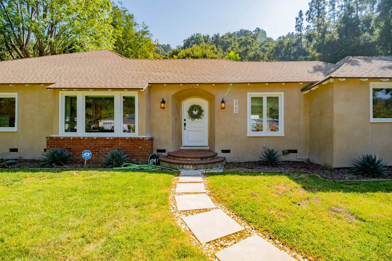 4 bed, 2598 sqft, $8,500 — Photo 4