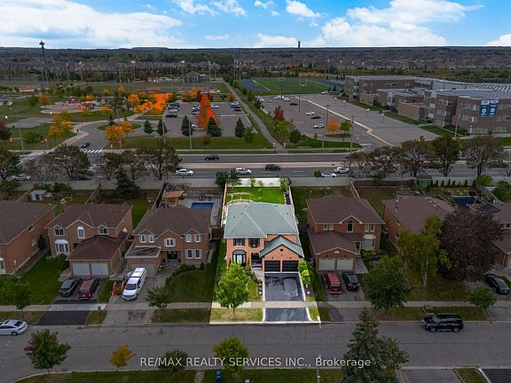 2nd image of 28 Corkett Dr