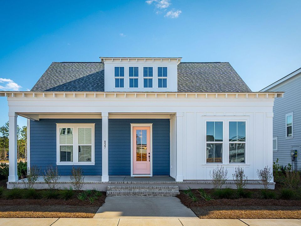 1st image of 827 Gentle Breeze Dr