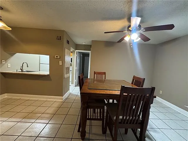 4218 Hessmer Ave #115 — Photo 5