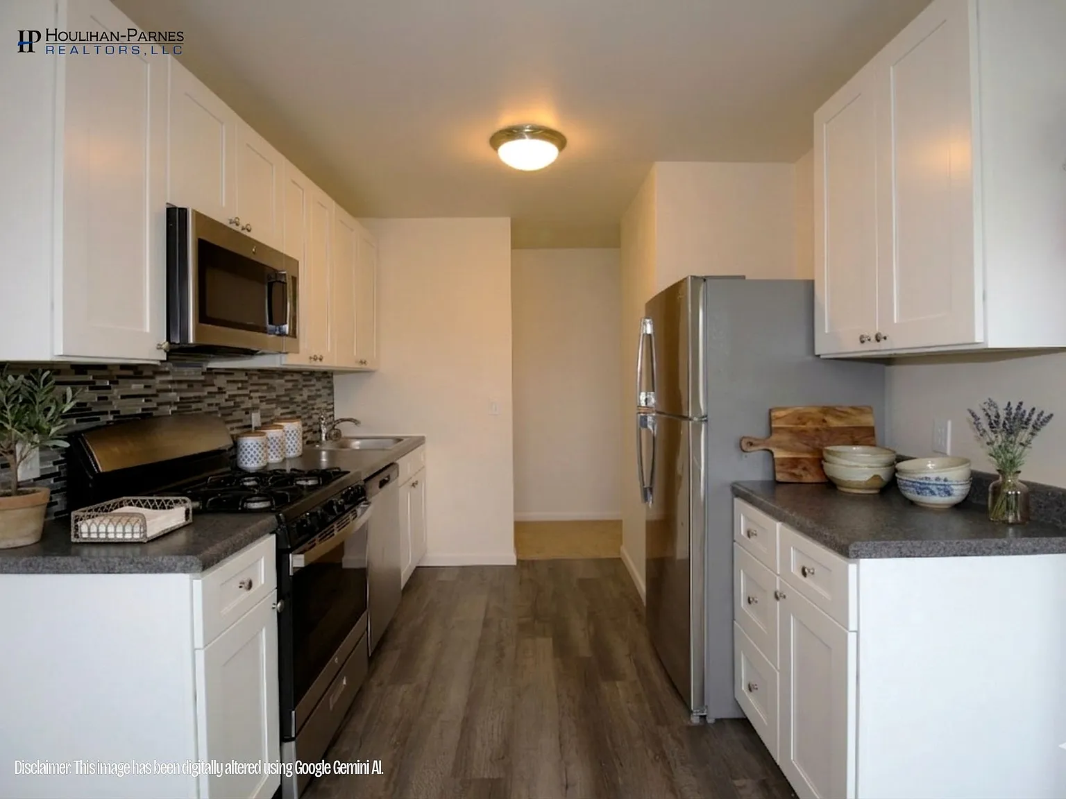 Stevens Manor Apartments — Photo 2