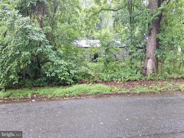 19911 Zion Rd, Brookeville, MD 20833
