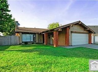 8691 Masters Dr, Huntington Beach, CA 92646
