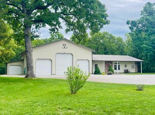 21418 Lost Valley Rd, Warsaw, MO 65355