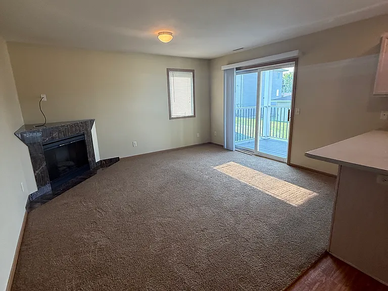 1919 Haughton Ave #202 — Photo 4
