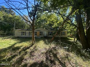 22 Kim Ct, Buskirk, NY 12028