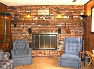 15860 Moseley Rd, Madison, OH 44057