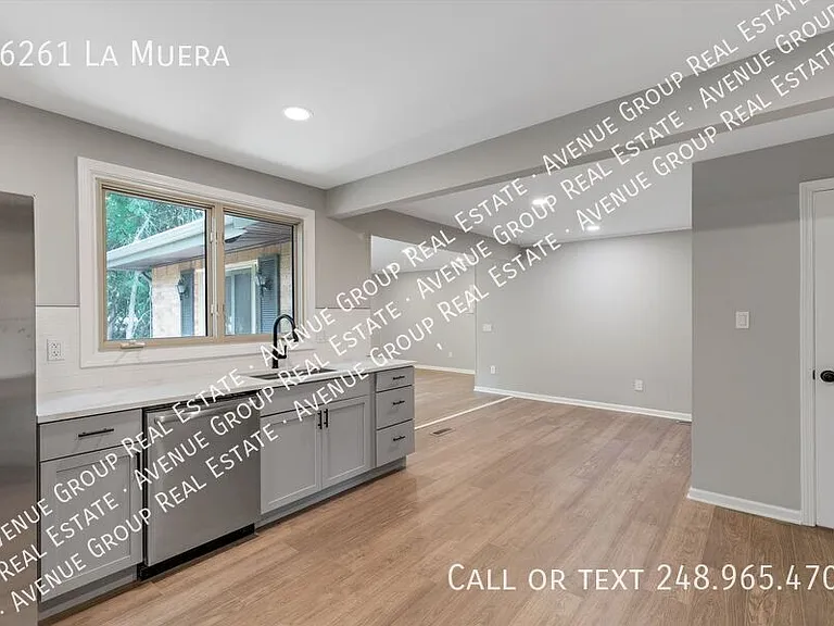 26261 La Muera St — Photo 3