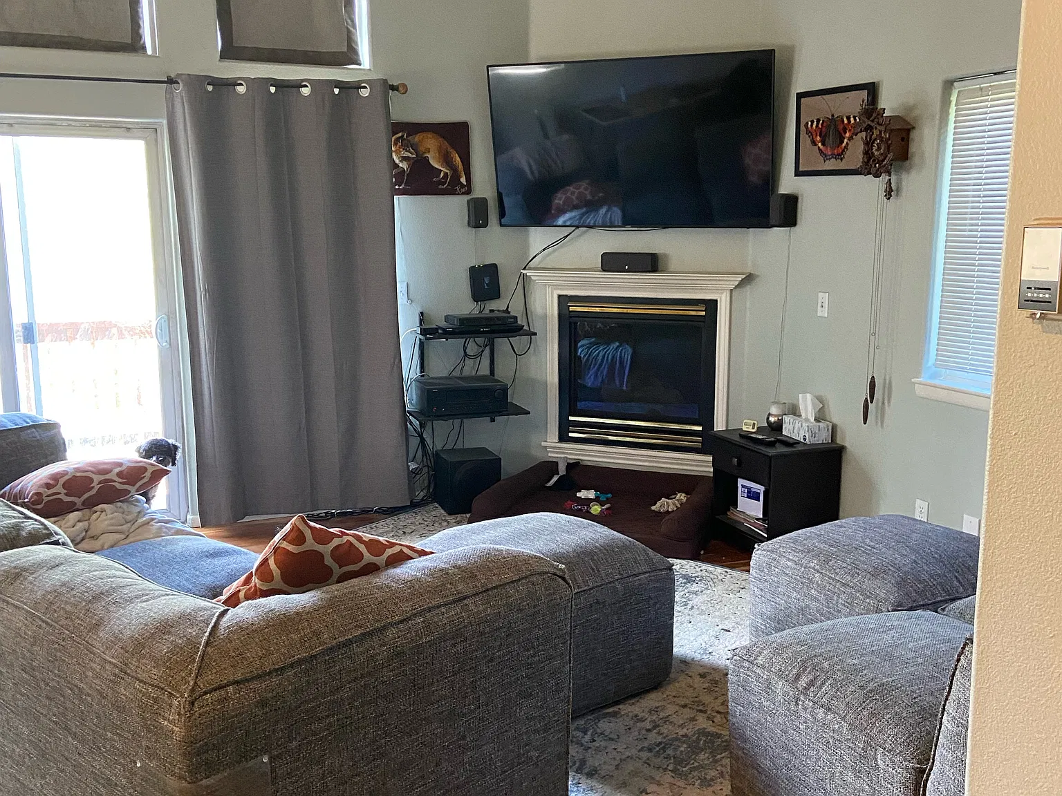 3 bed, 2.5 bath, 1707 sqft, $4,000 — Photo 4