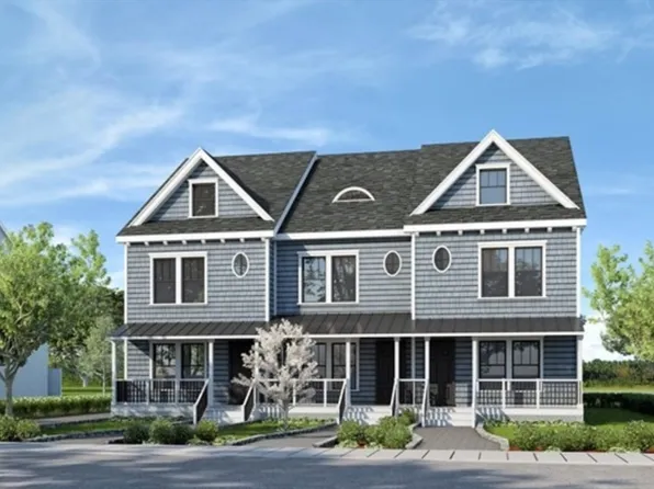 158 Swanton St #158, Winchester, MA 01890