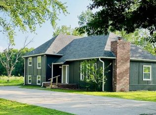 3610 Mosher Rd, Parsons, KS 67357