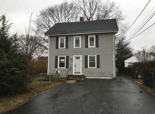 40 Urban Ave, Pawtucket, RI 02860